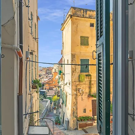 Casa Di Ta' In Sanremo Historic Centre - Happy Rentals * Sanremo