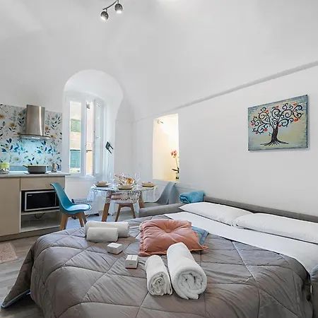 Casa Di Ta' In Sanremo Historic Centre - Happy Rentals Sanremo